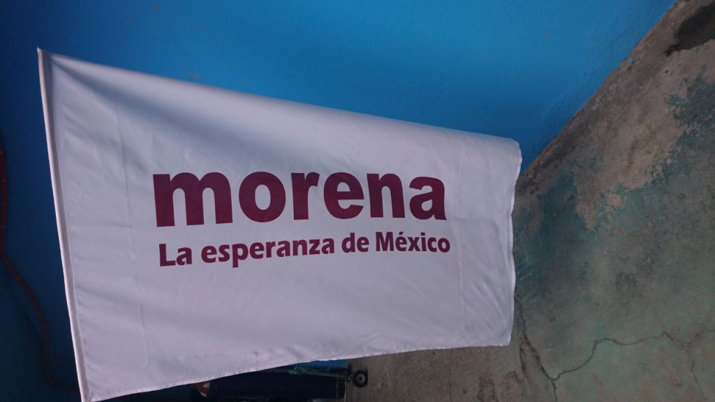 bandera sencilla partido